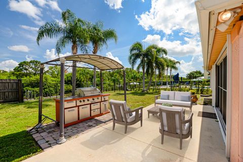 A home in Port St Lucie