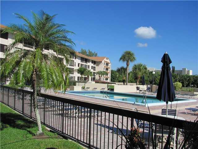 MARINA BAY CONDO - Residential