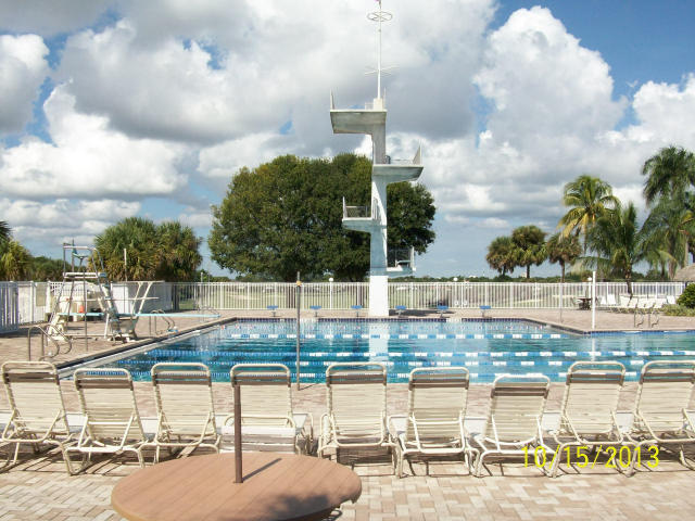 MARINA BAY CONDO - Residential