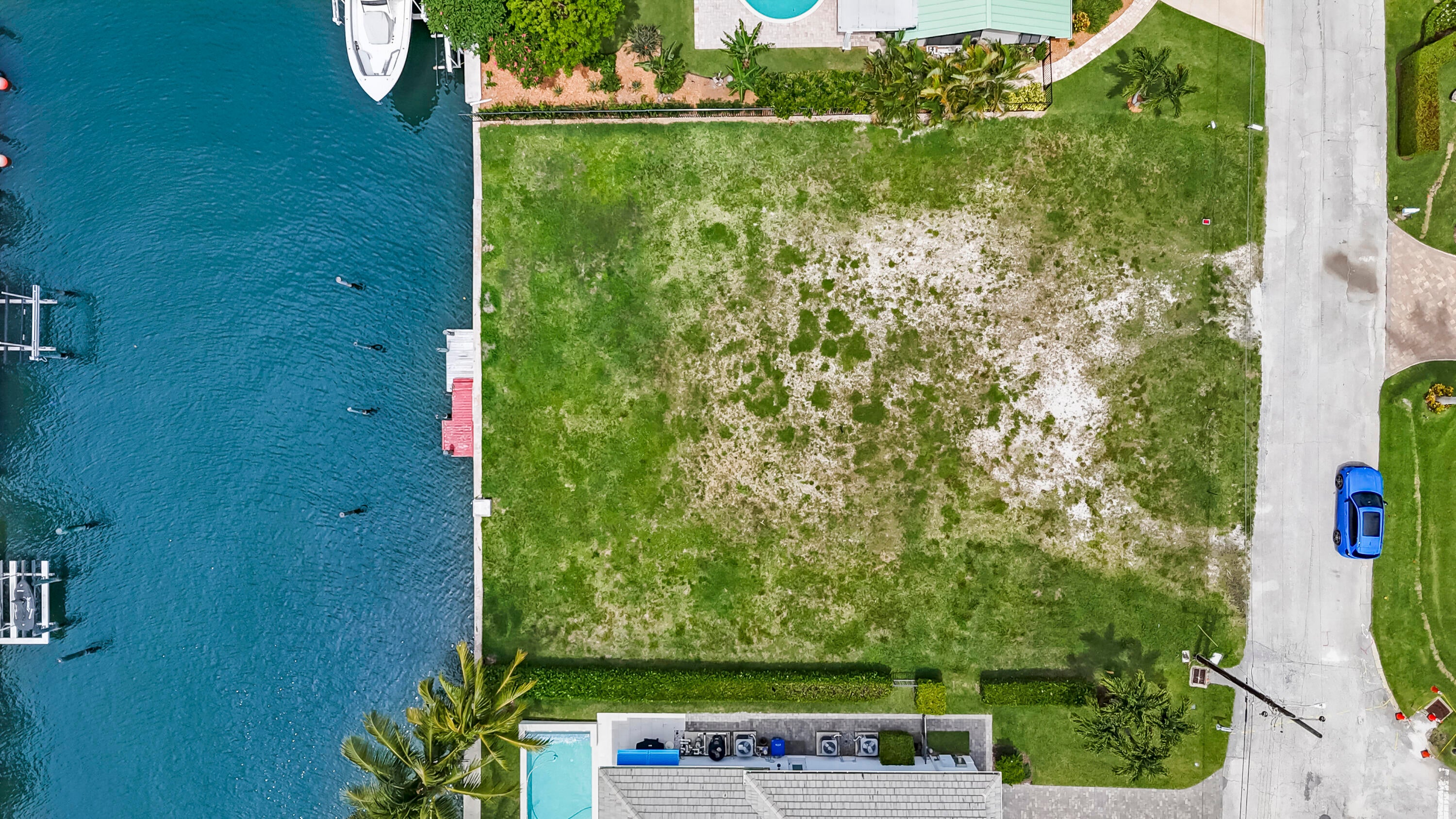 1121 Coral Way