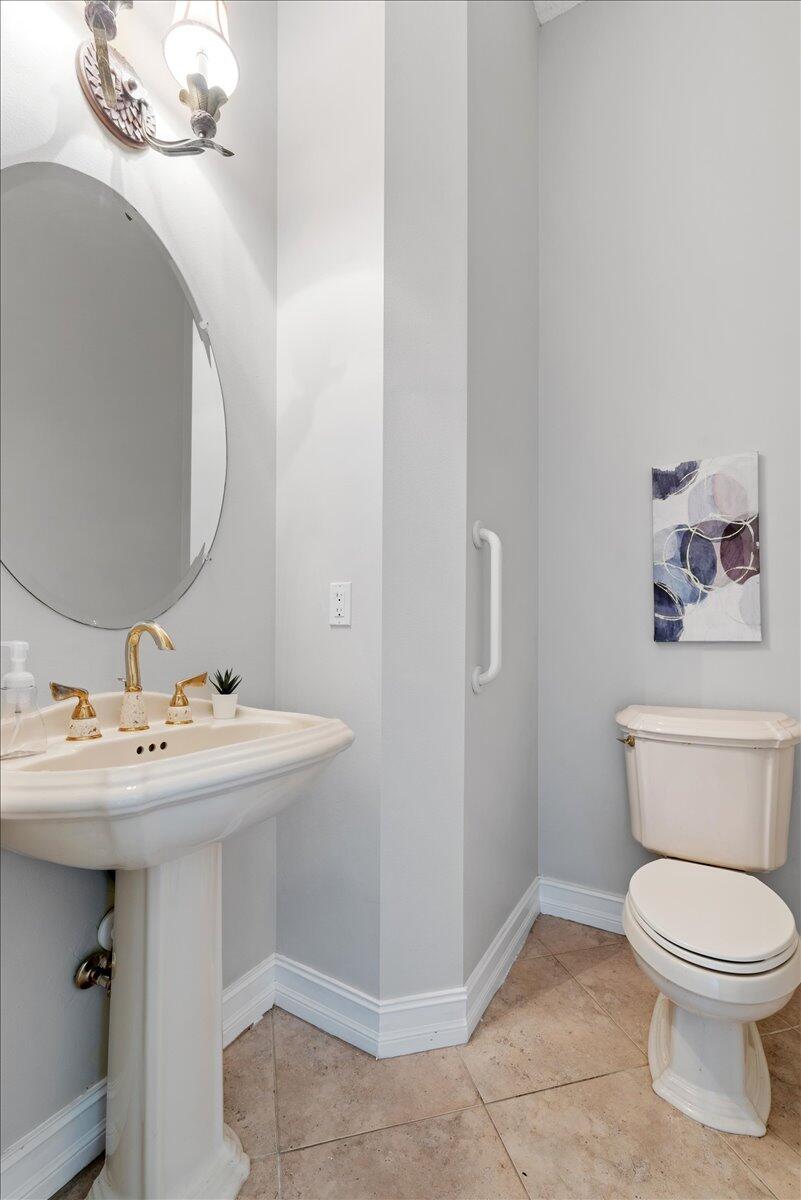 RIVERWIND PHASE ONE SUB - Residential