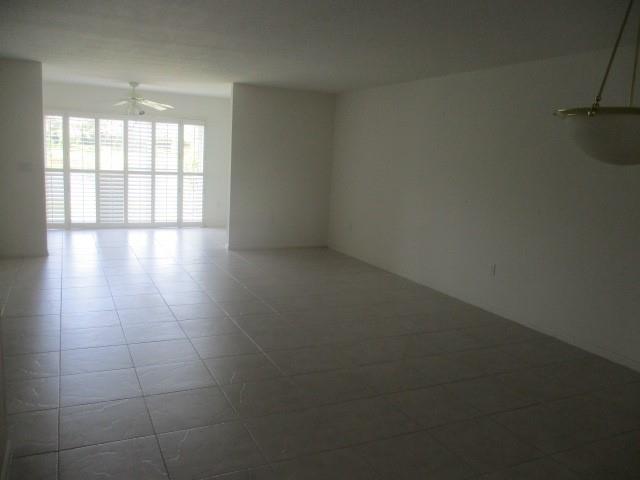 5810 Crystal Shores Dr 102