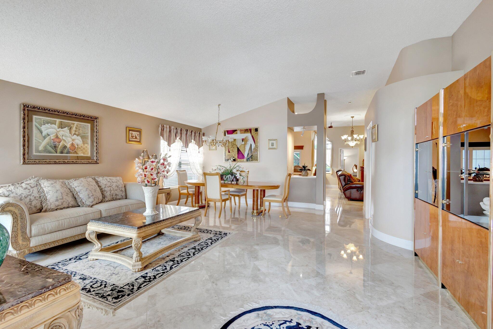 121 Egret Drive