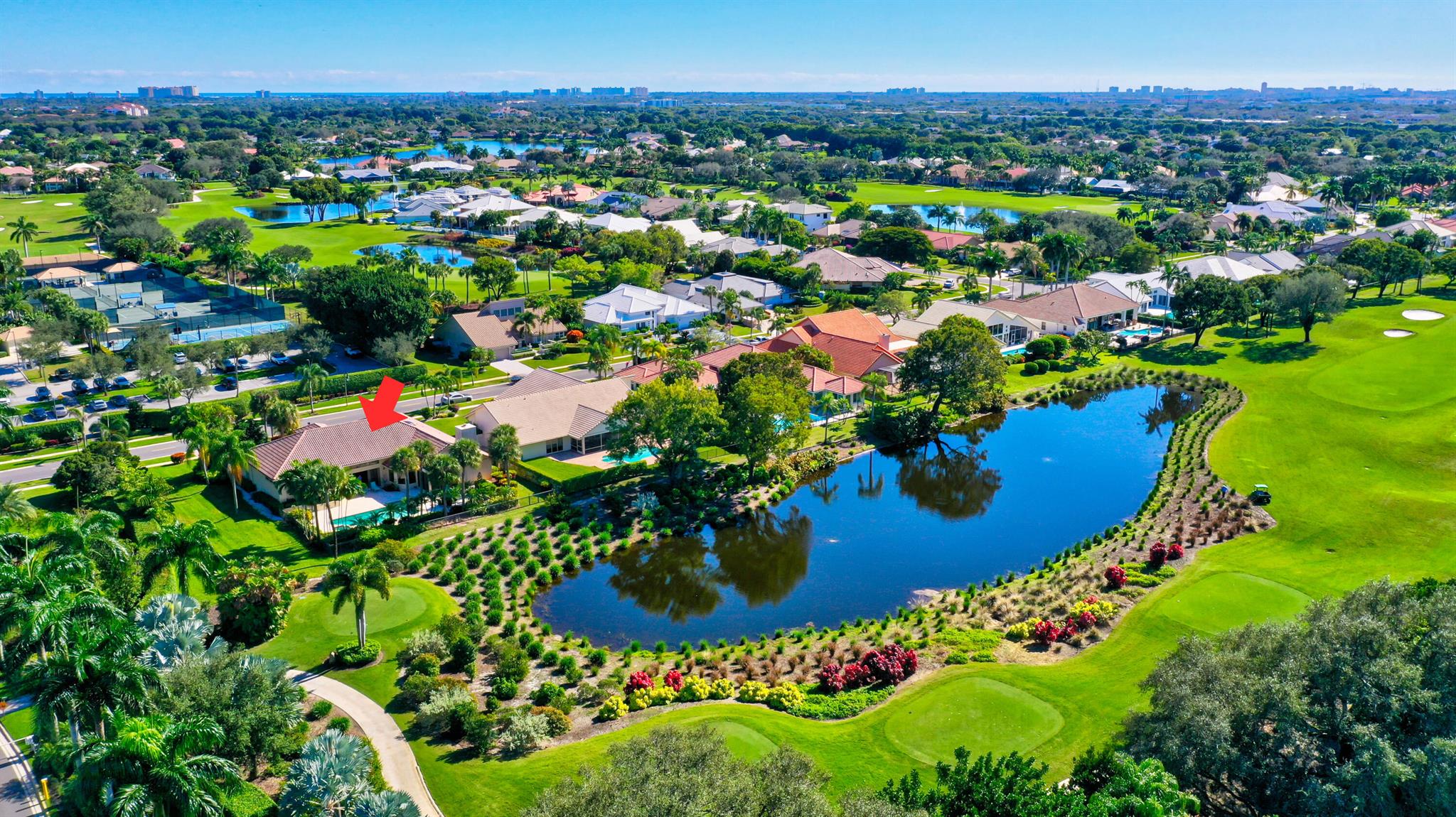 4976 Bocaire Boulevard