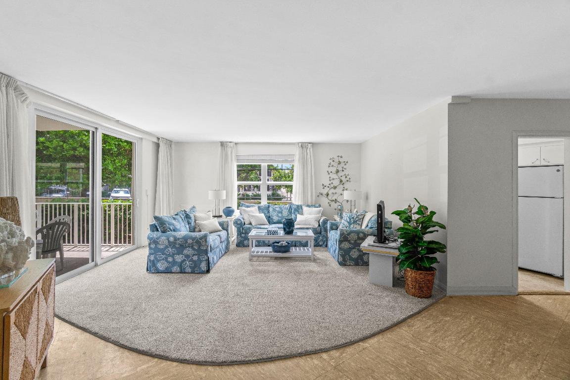 100 N Ocean Boulevard 105