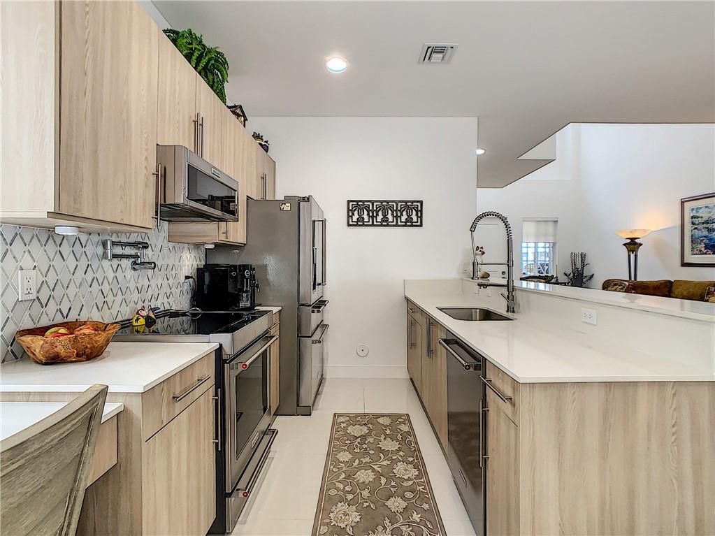 Atlantic East Townhomes - Residential