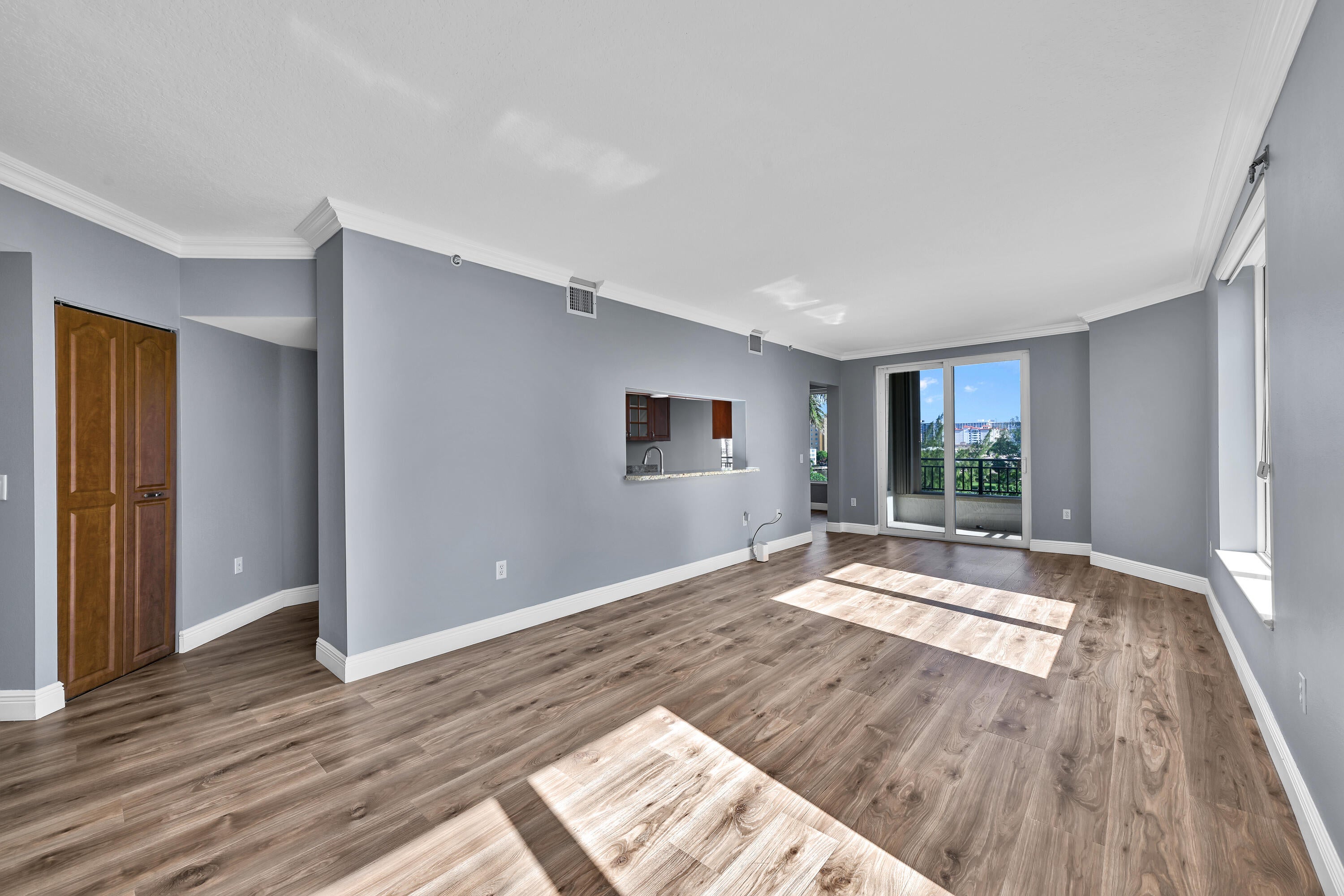 2880 NE 14th St Causeway 413, Pompano Beach FL 33062