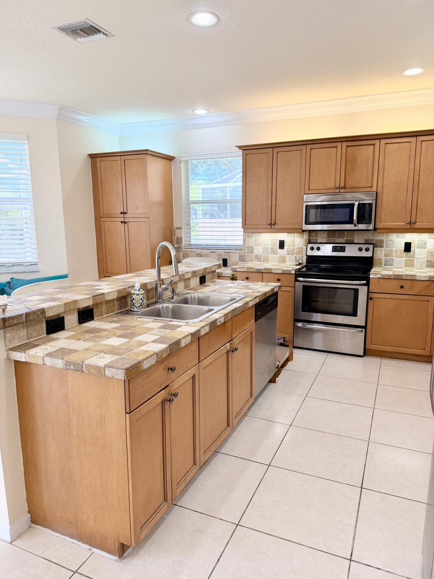 SMITH DAIRY WEST 8 - Residential