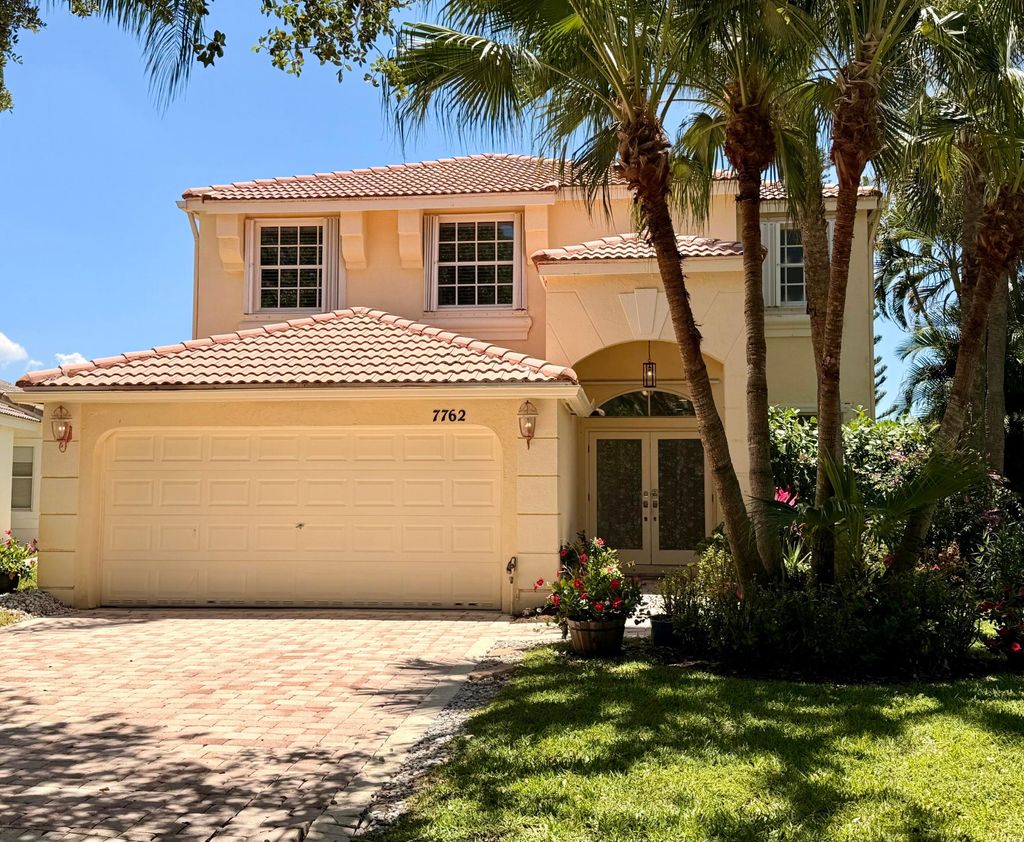 Photo of 7762 Oak Grove Circle, Lake Worth, FL 33467 (MLS # B26022073)
