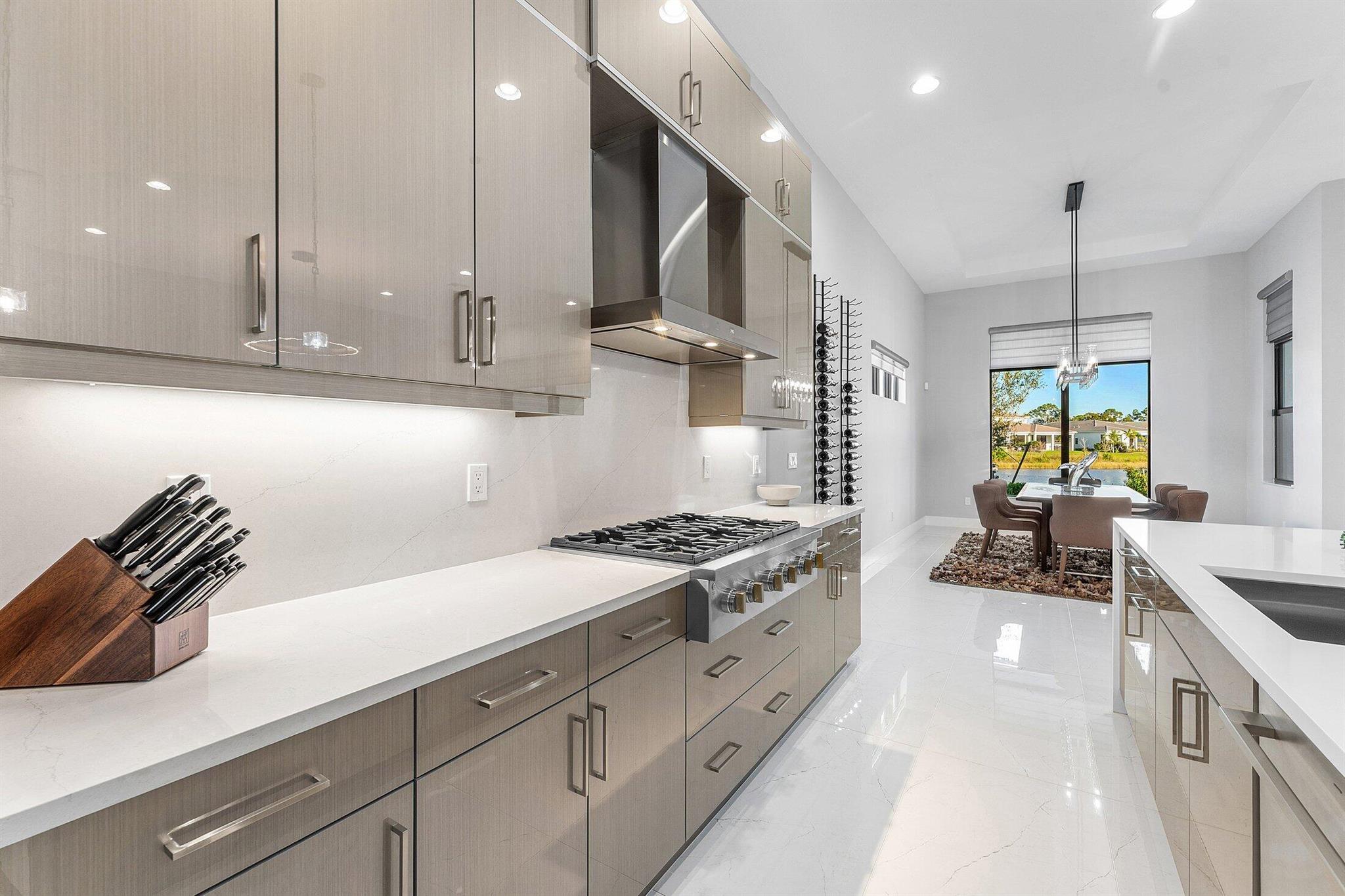 ARTISTRY - Residential