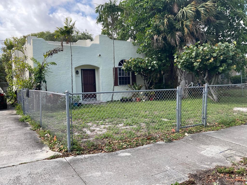Photo of 628 54th Street, West Palm Beach, FL 33407 (MLS # B26014860)