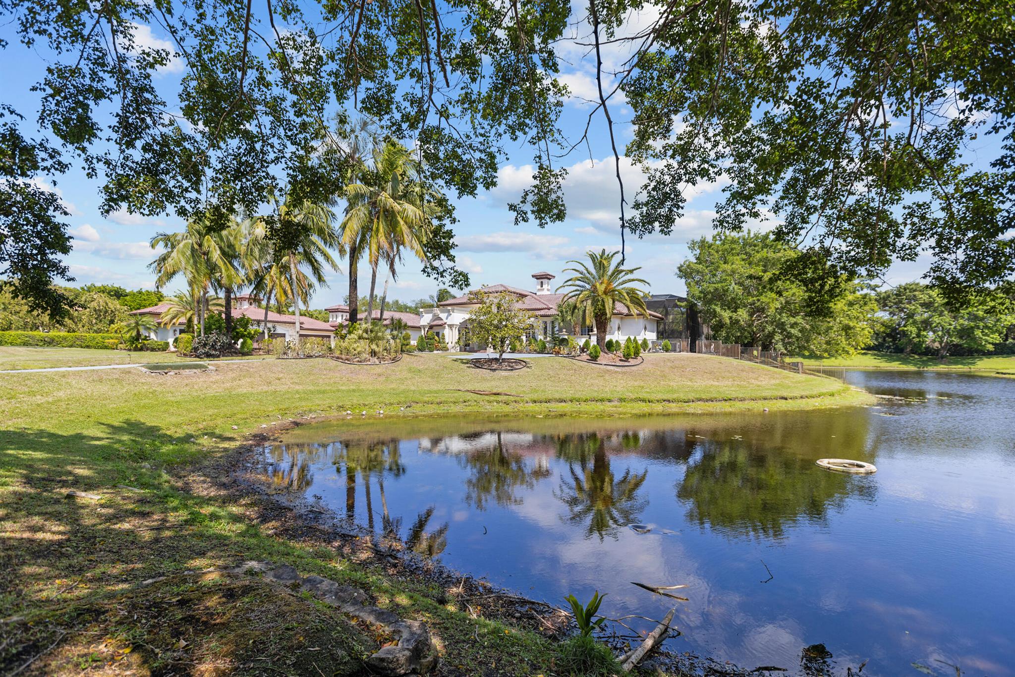 TIERRA DEL REY - Residential