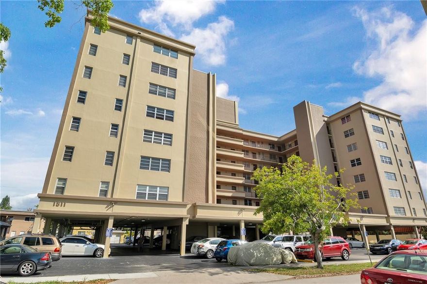 THIS IS THE PROPERTY YOU HAVE BEEN WAITING FOR! LARGE AND SPACIOUS 1 BEDROOM 1.5 BATHROOM CORNER CONDO IN ALL-AGES TELSTAR CONDO! THIS IS THE LARGEST 1 BEDROOM FLOOR PLAN IN THE BUILDING, IT HAS TILE FLOORS THROUGHOUT, NEWER A/C, NEWER HOT WATER HEATER, TWO LARGE WALK IN CLOSETS IN THE MASTER BEDROOM, IT HAS BEEN METICULOUSLY MAINTAINED AND HAS A GREAT COVERED PARKING SPACE BY THE ENTRANCE OF THE BUILDING(#42)! BEST OF ALL IT'S A WALKING DISTANCE TO DOWNTOWN HOLLYWOOD AND VERY CLOSE TO ALL MAJOR HIGHWAYS, THE BEACH, GREAT SHOPPING AT DANIA POINT & AVENTURA MALL AND TONS OF ENTERTAINMENT AT MARGARITAVILLE, GULFSTREAM PARK AND CASINO. HURRY THIS PROPERTY IS PRICED TO SELL!