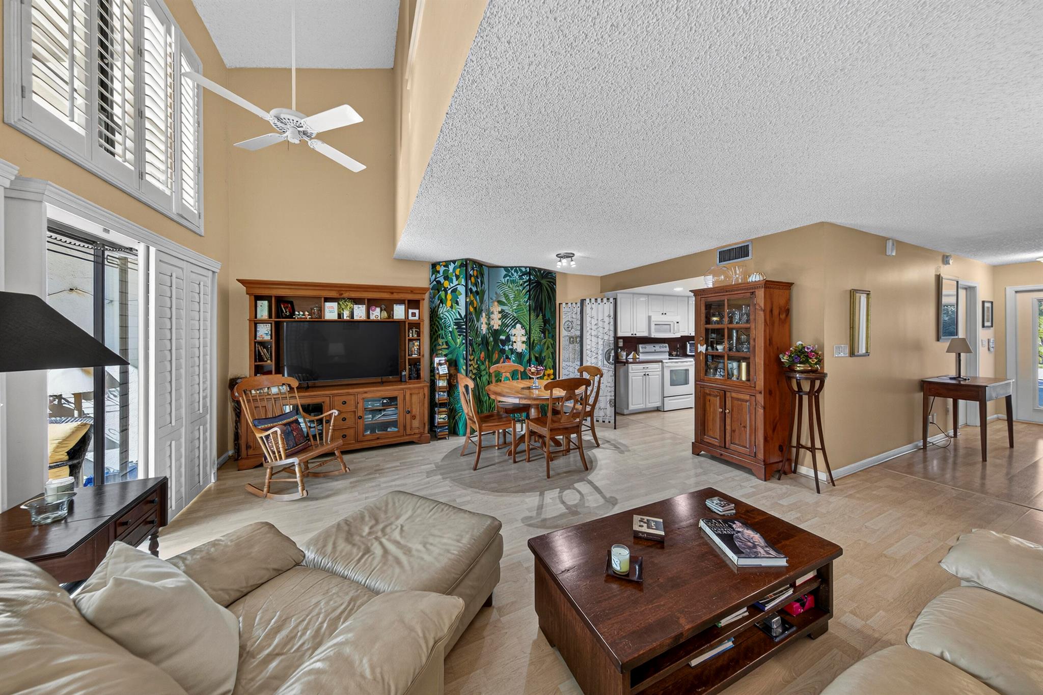 COQUINA LAKES / RIVERGLEN - Residential