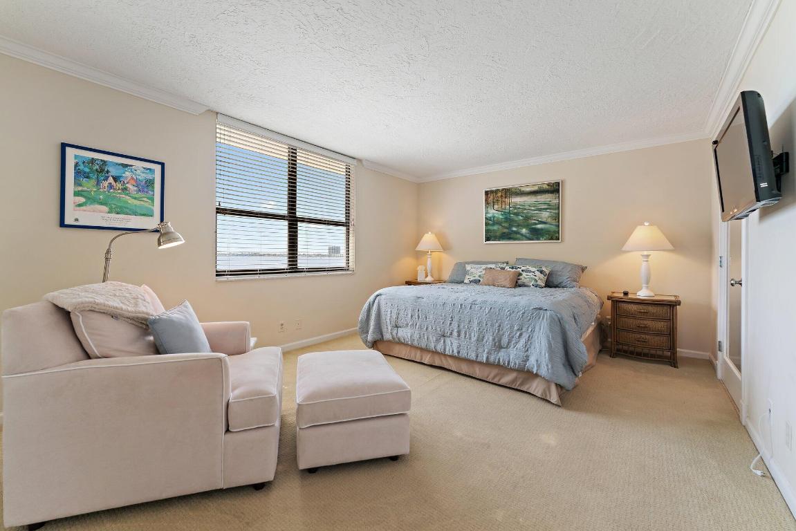 DUNES TOWERS CONDO - Residential