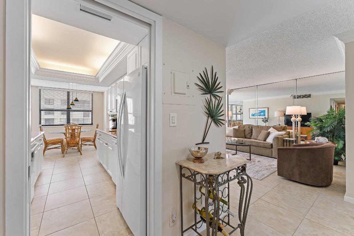 5480 N Ocean Drive B6b