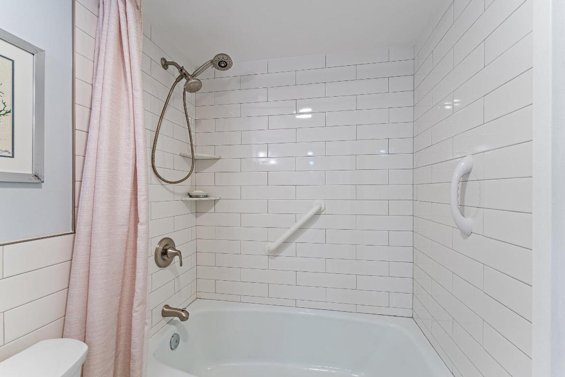 DUNES TOWERS CONDO - Residential