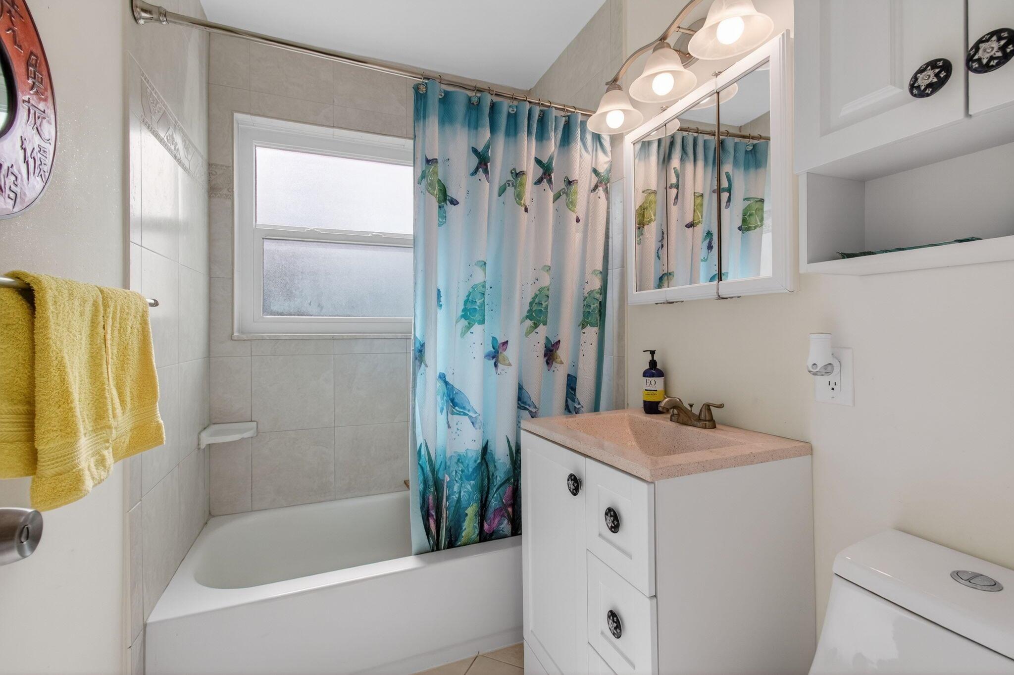 VENETIAN PARK - Residential