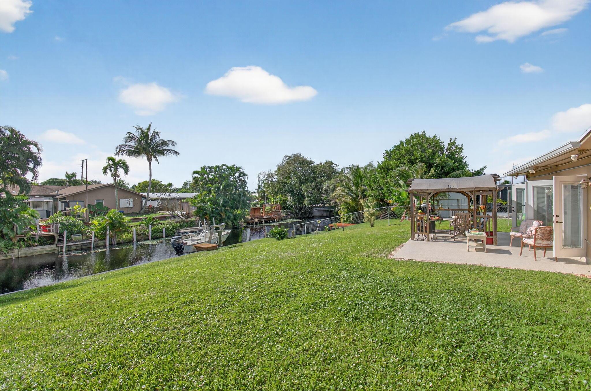 VENETIAN PARK - Residential