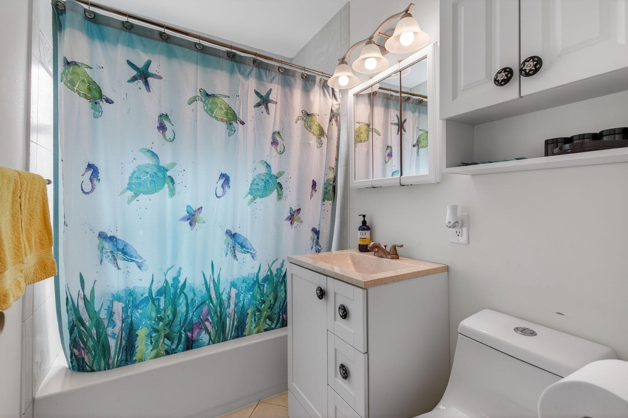 VENETIAN PARK - Residential