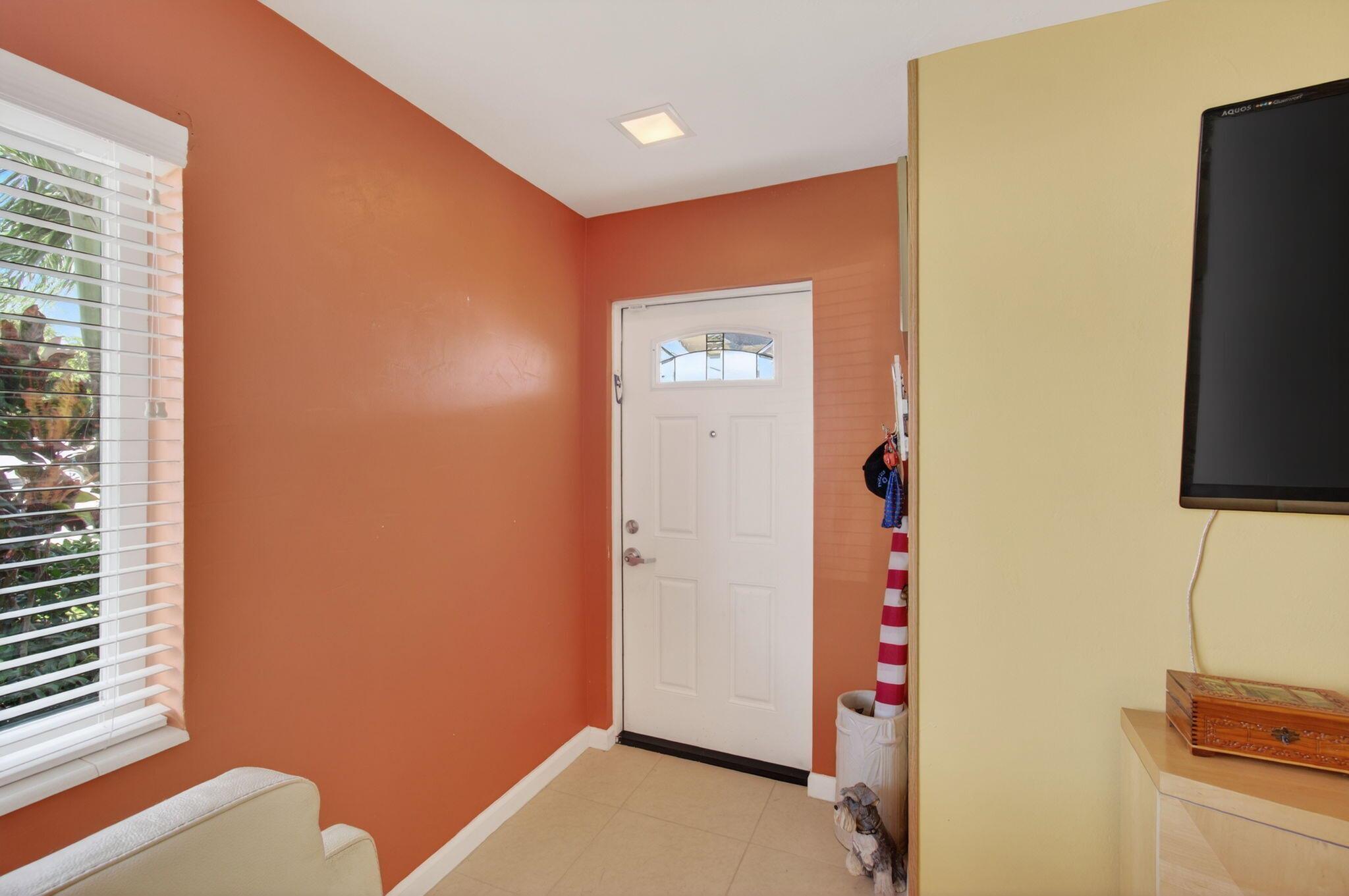 VENETIAN PARK - Residential