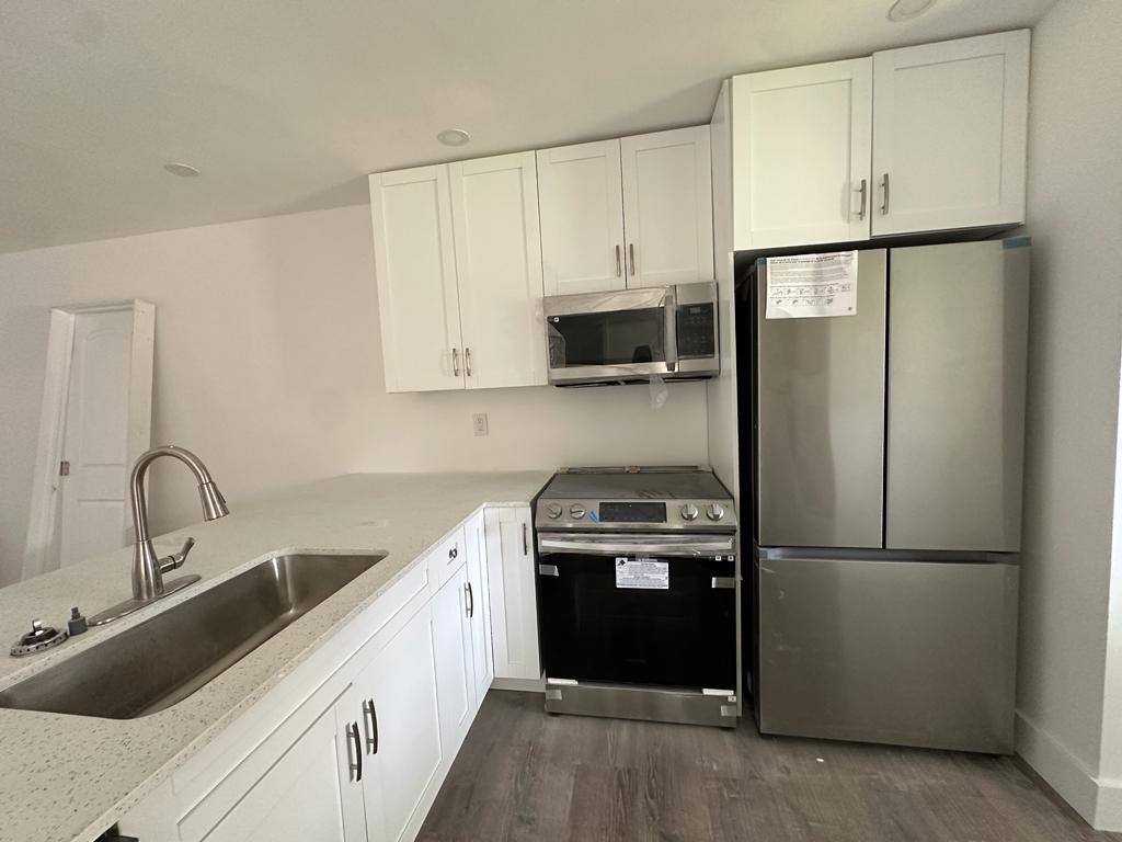 Biscayne Gardens Sec B - Residential Lease