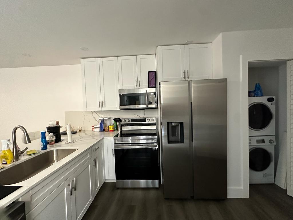 Biscayne Gardens Sec B - Residential Lease