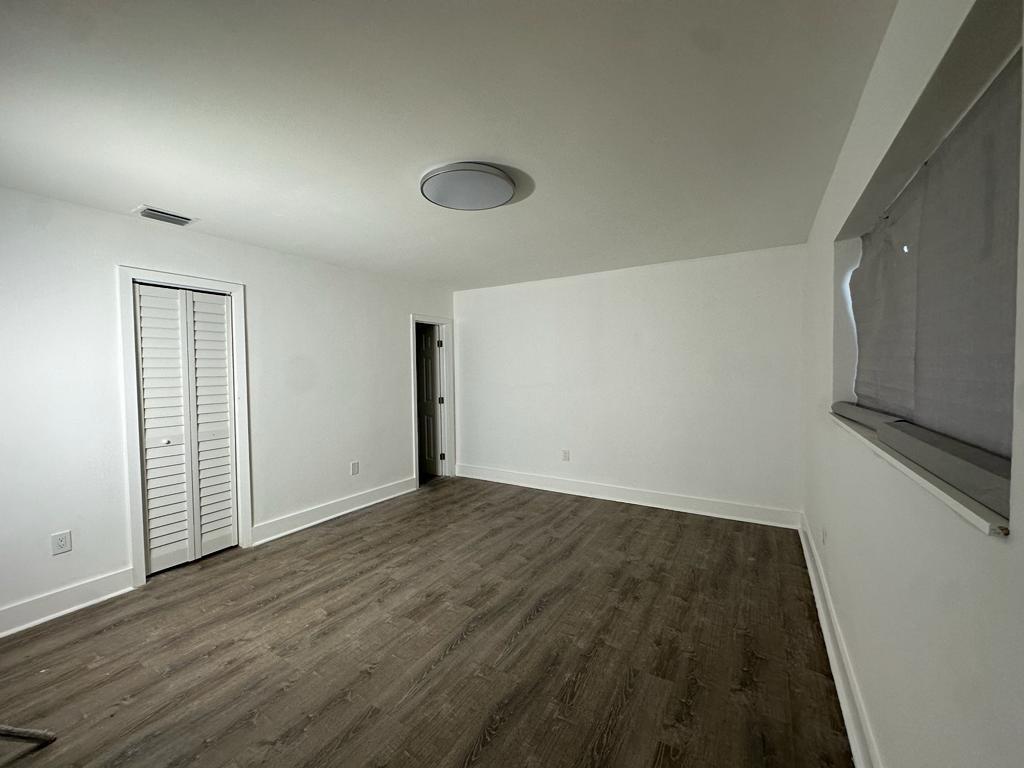 Biscayne Gardens Sec B - Residential Lease