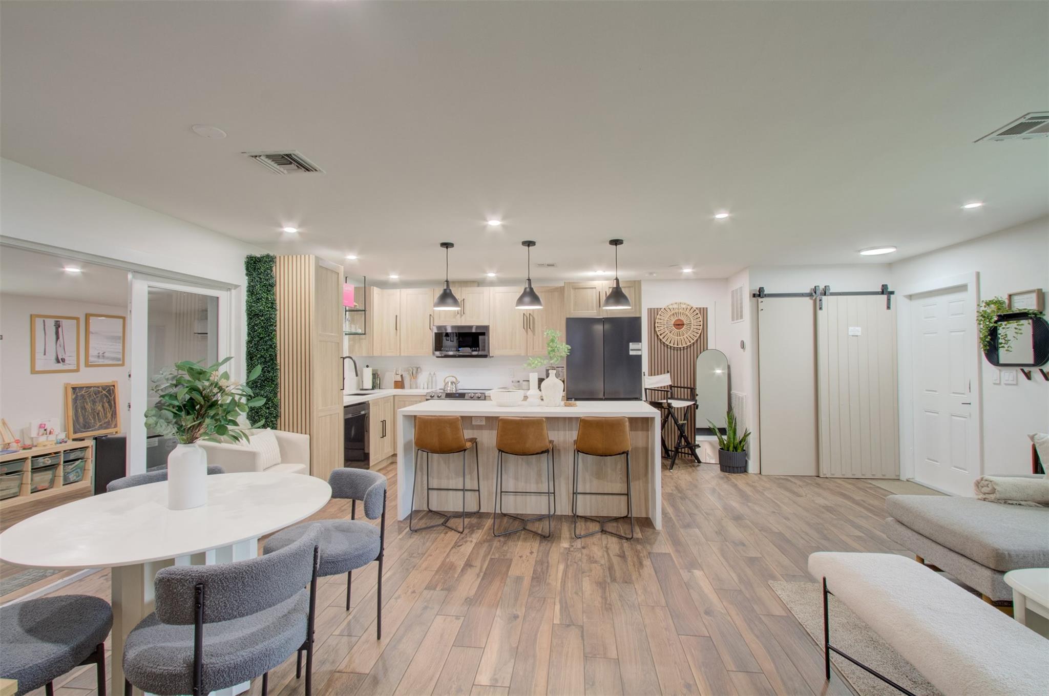 Boulevard Heights Sec 8 5 - Residential Lease