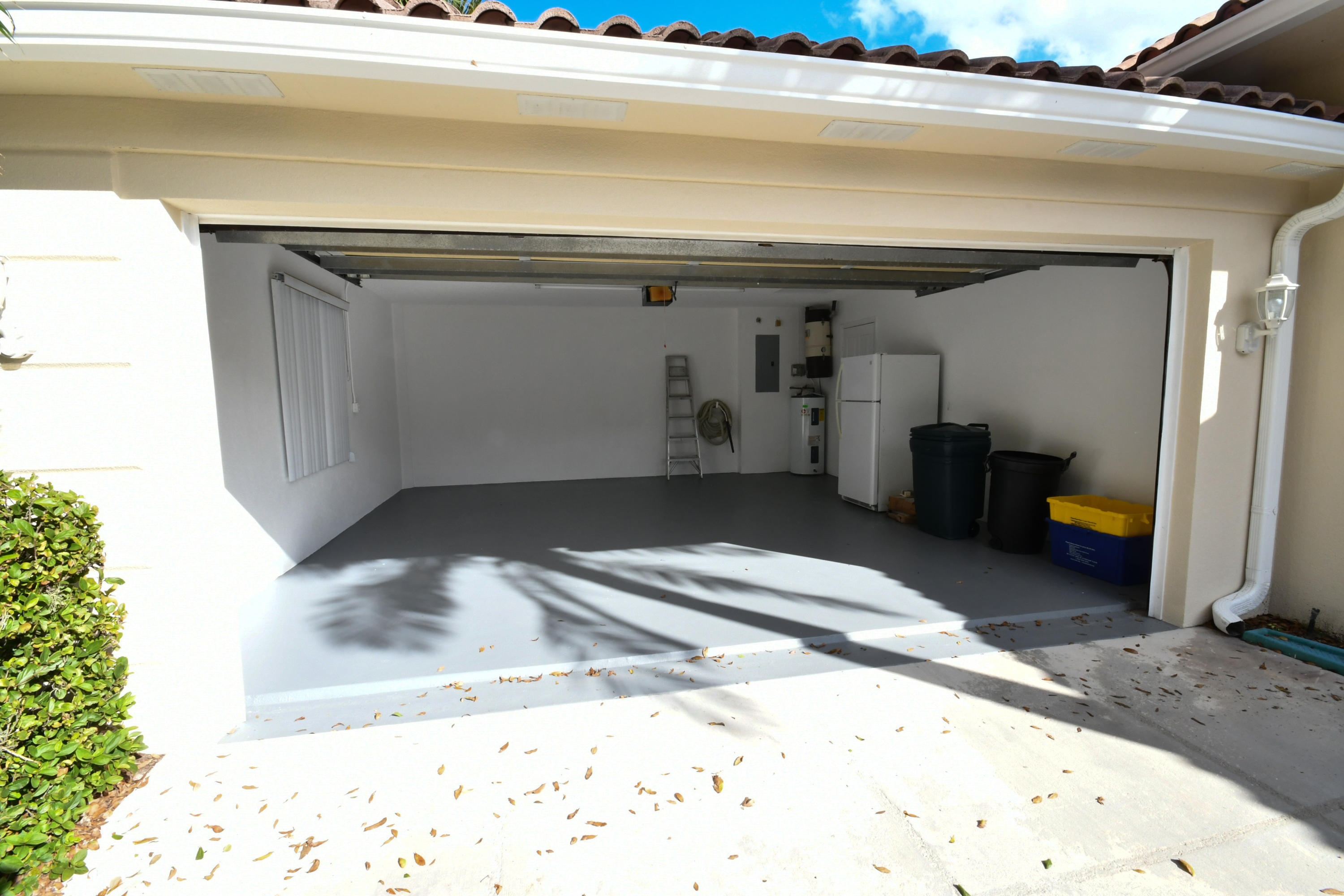 OAKS EAST - Residential