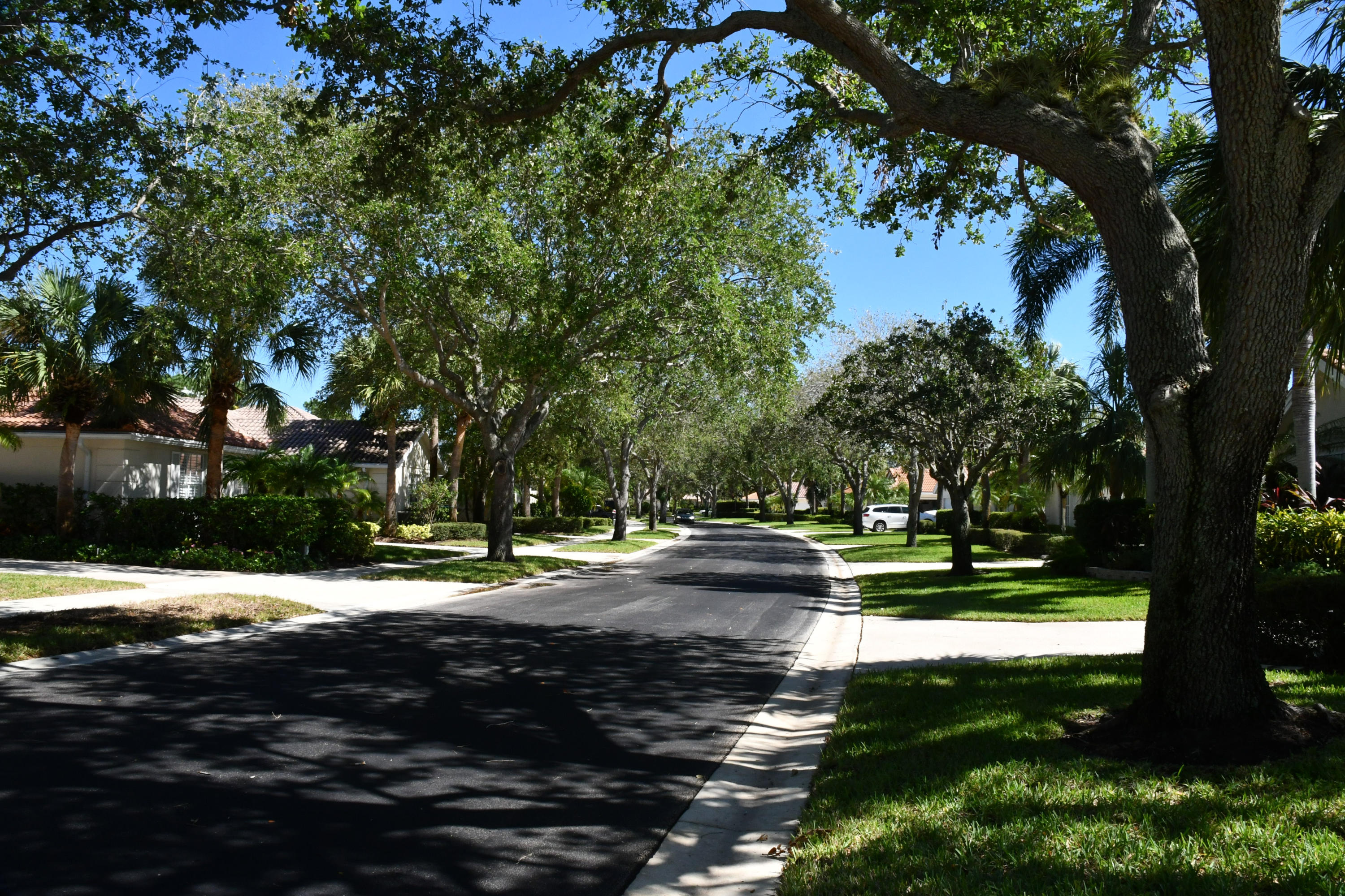 OAKS EAST - Residential