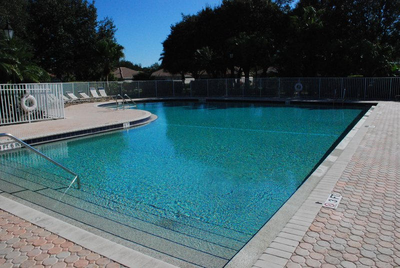 OAKS EAST - Residential