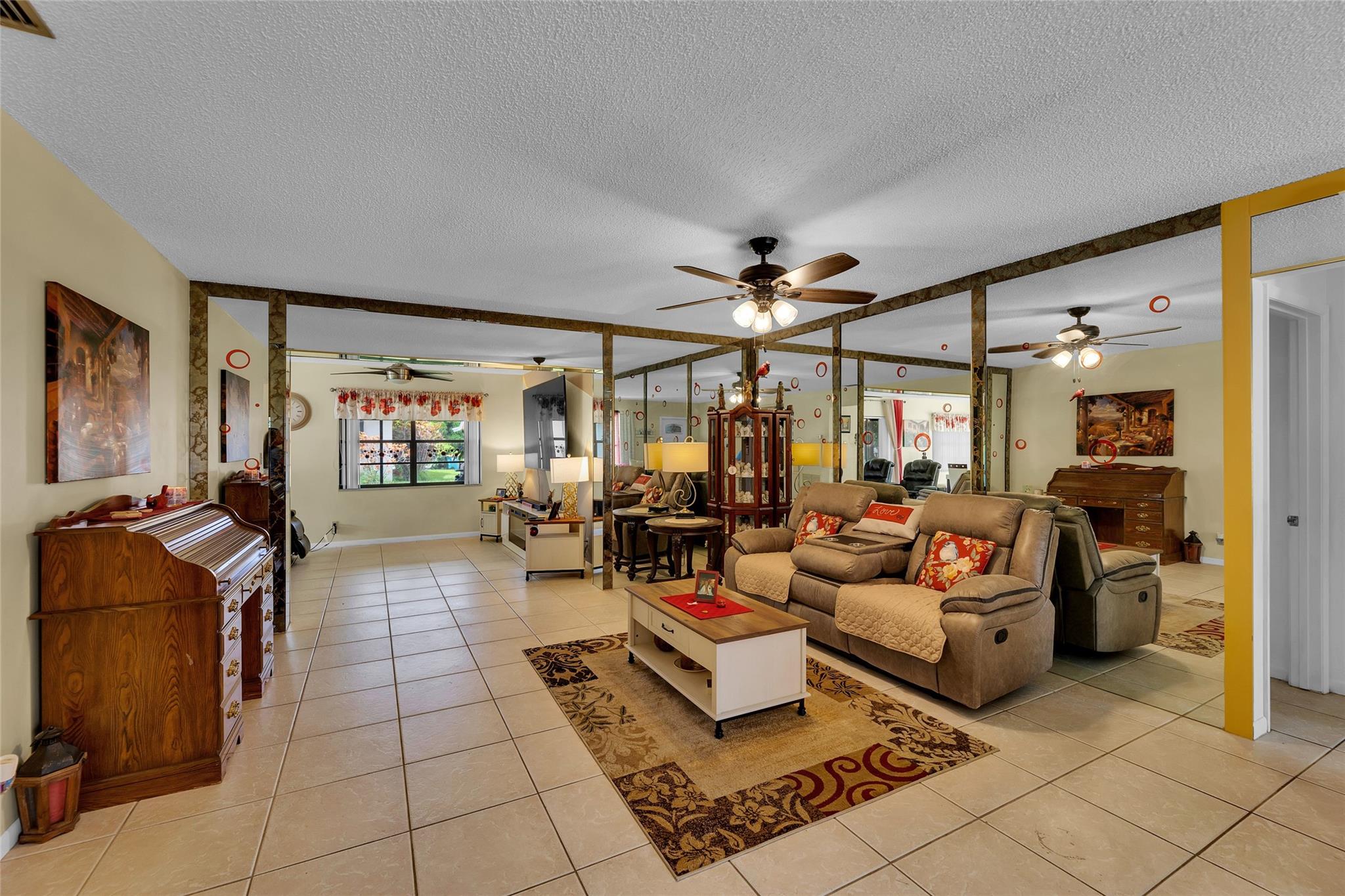 Springlake II 109-11 B - Residential