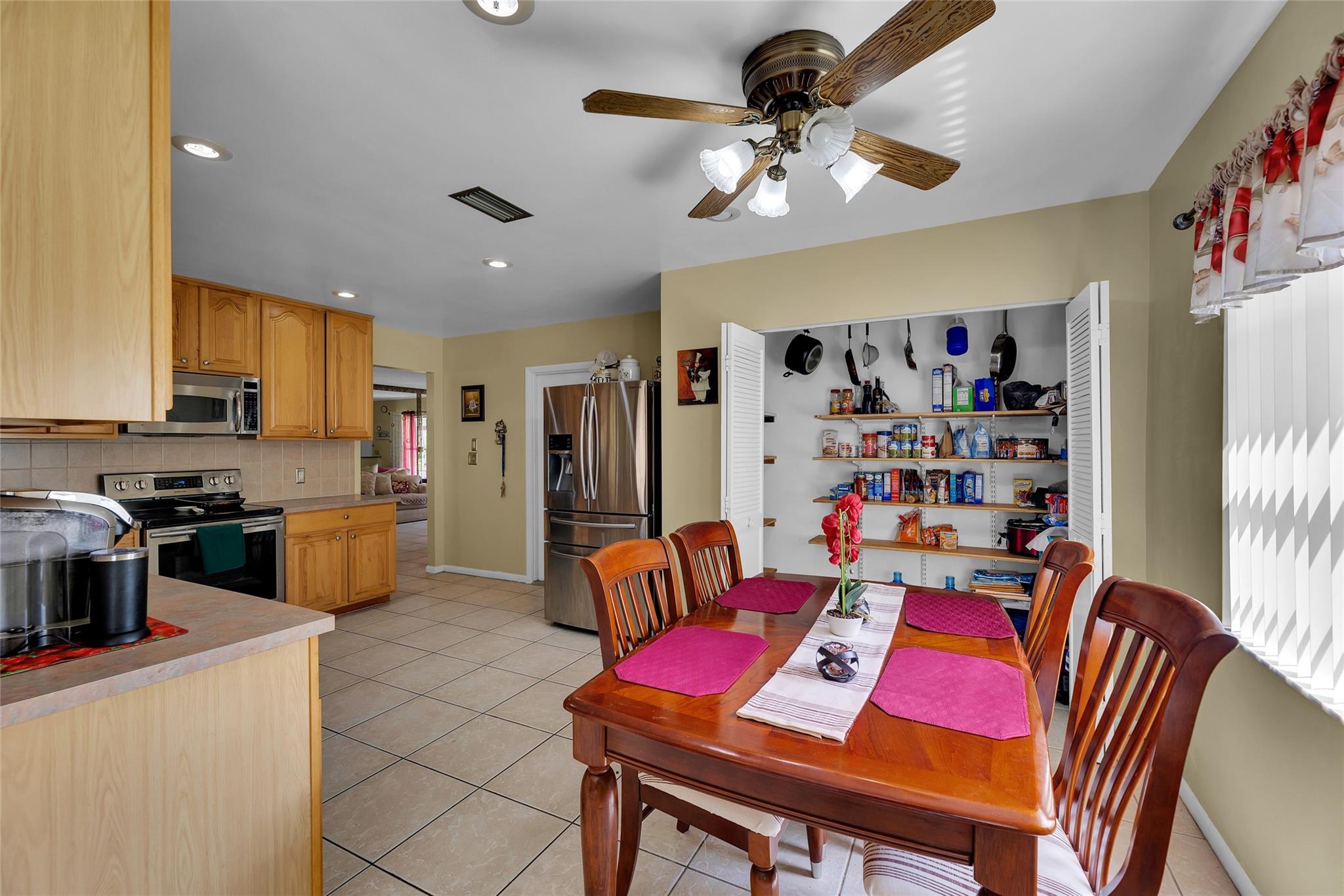 Springlake II 109-11 B - Residential