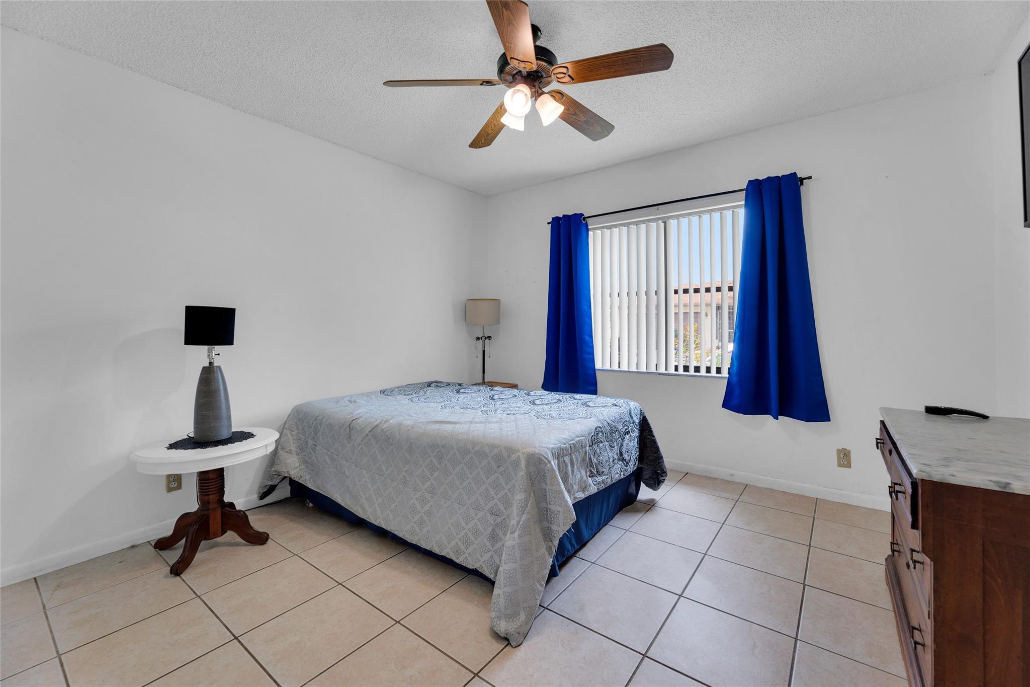Springlake II 109-11 B - Residential