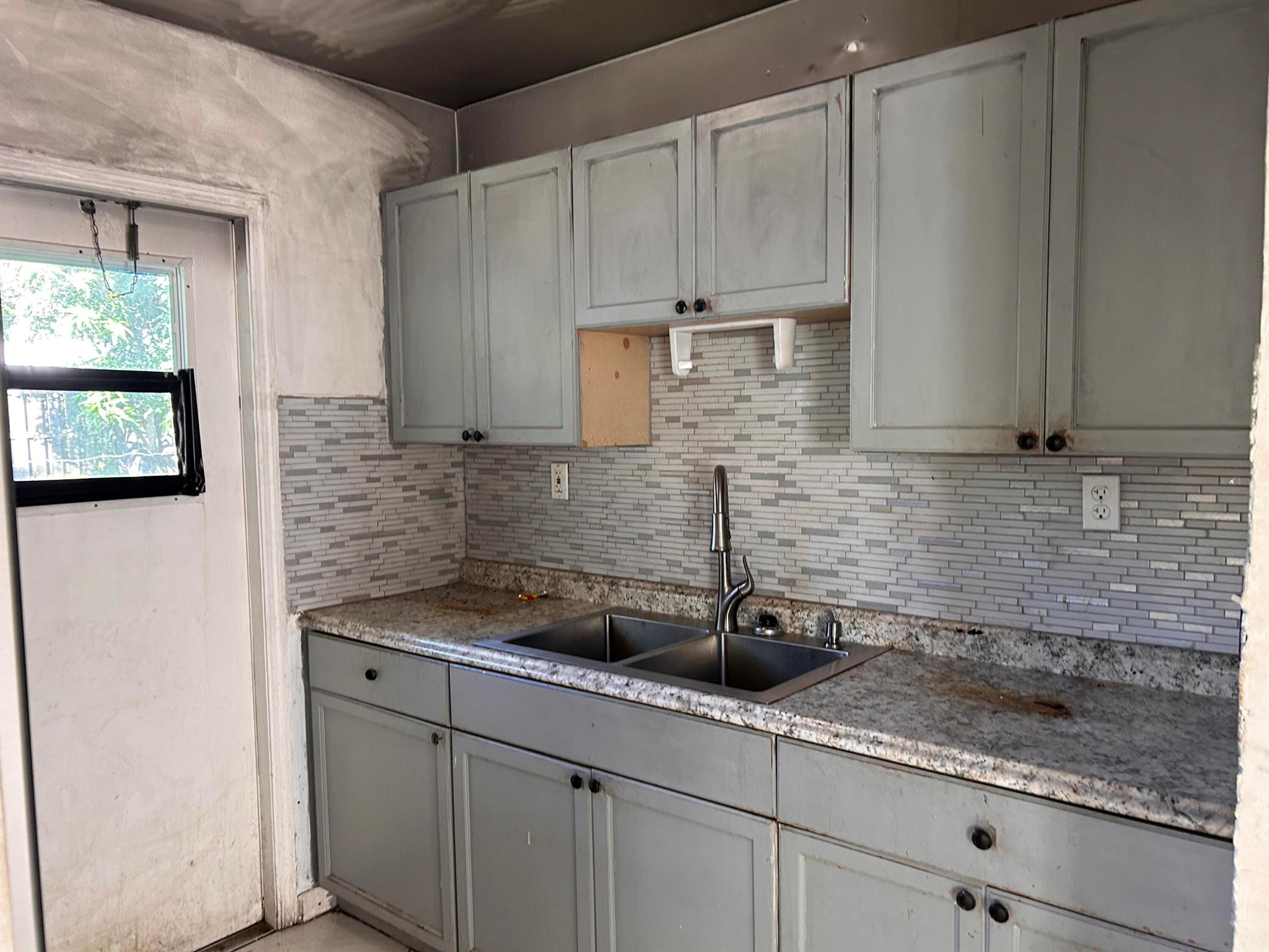 RIVIERA BEACH HEIGHTS ADD - Residential