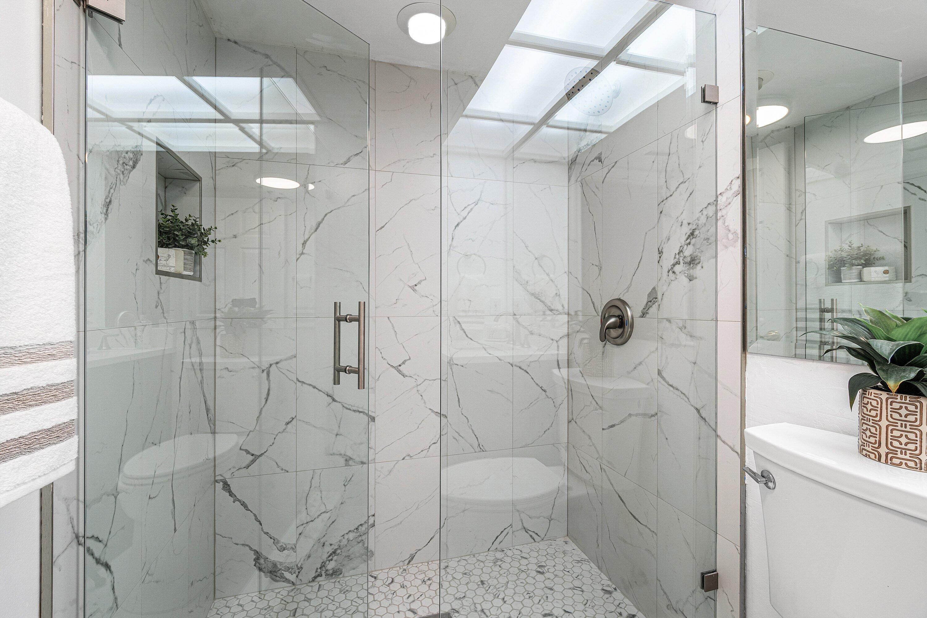 ASPEN GLEN INDIAN SPRING - Residential