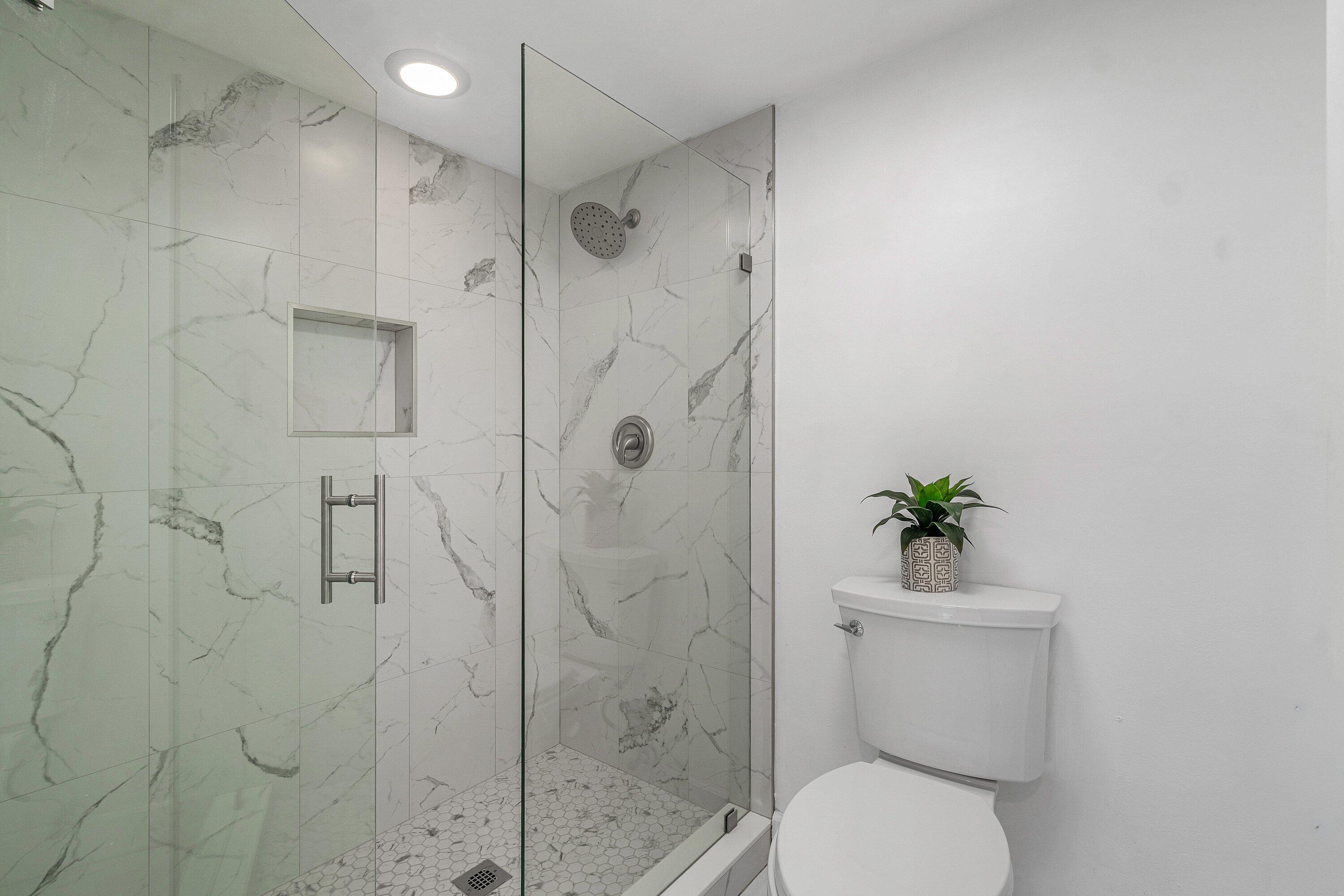 ASPEN GLEN INDIAN SPRING - Residential