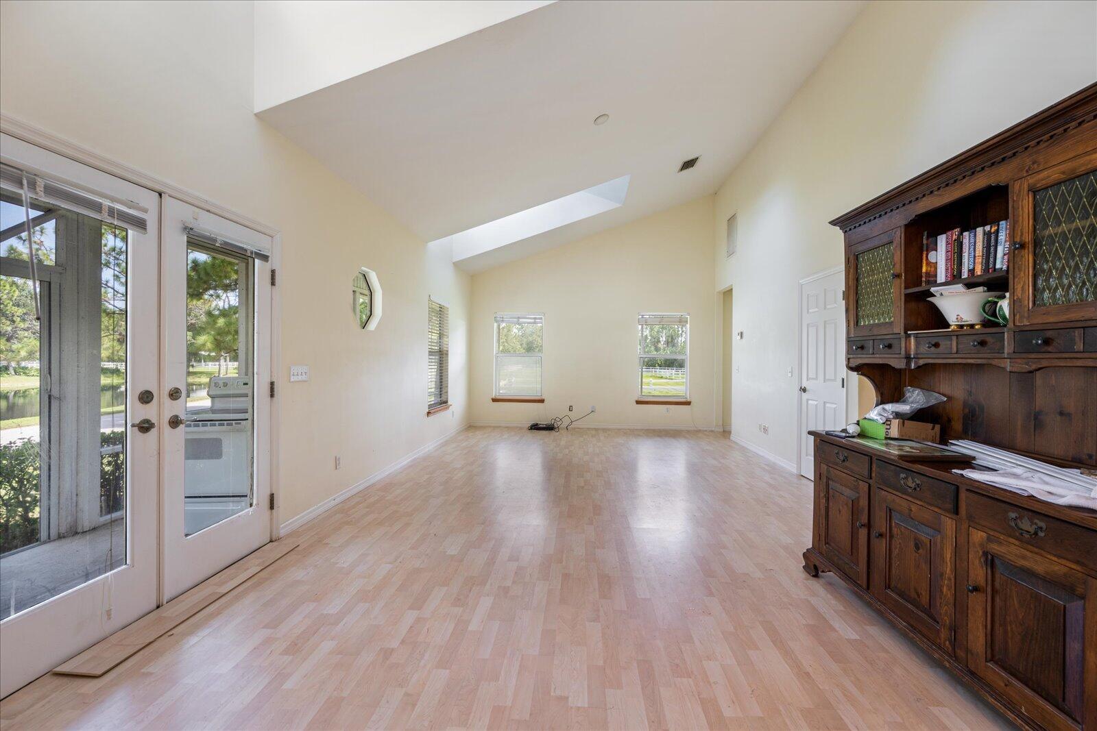 JOHNS COMPOSITE 1 - Residential