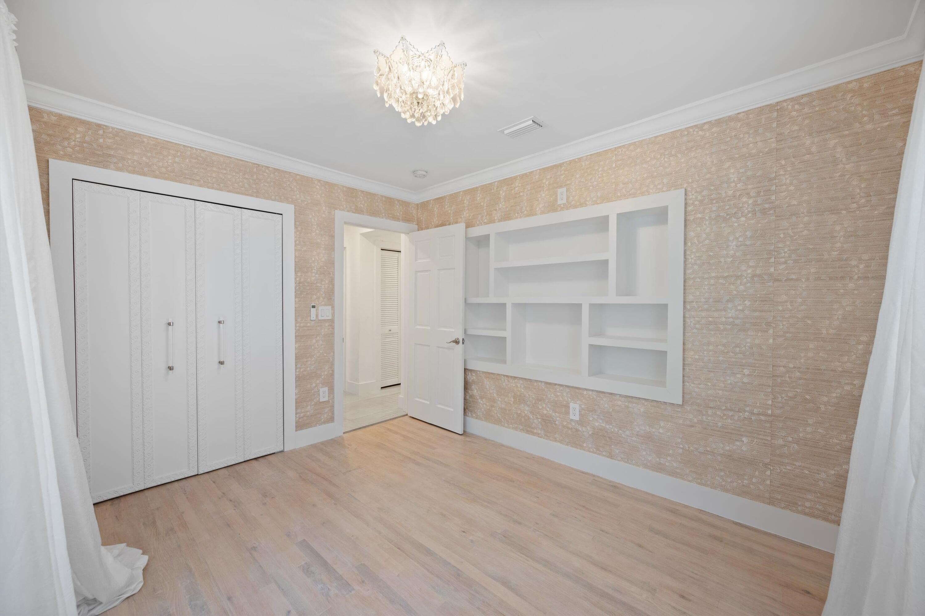 Coral Ridge - Residential