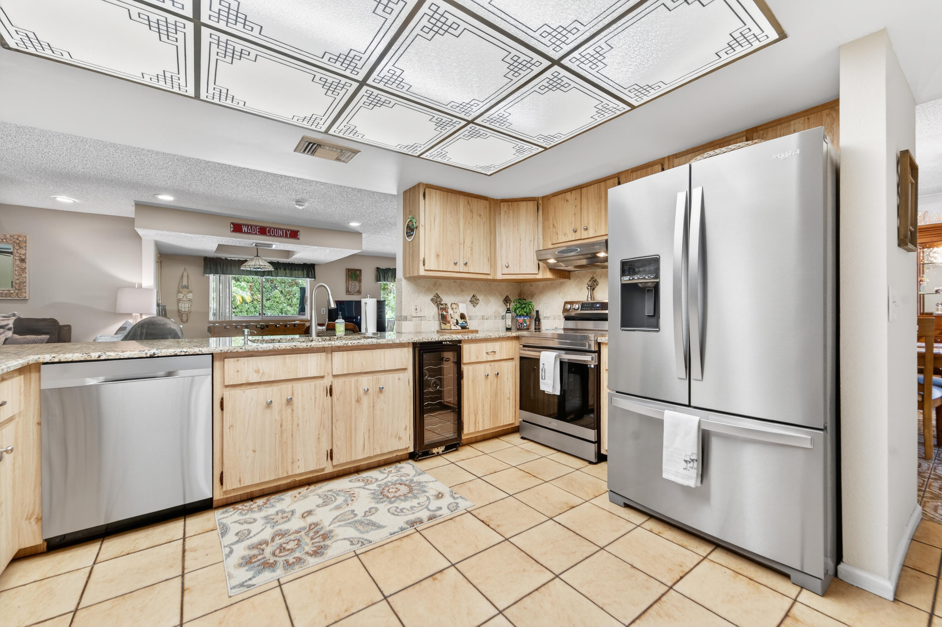 PALM BEACH NATL GOLF AND COUNTRY CLUB ESTATES 1 - Residential