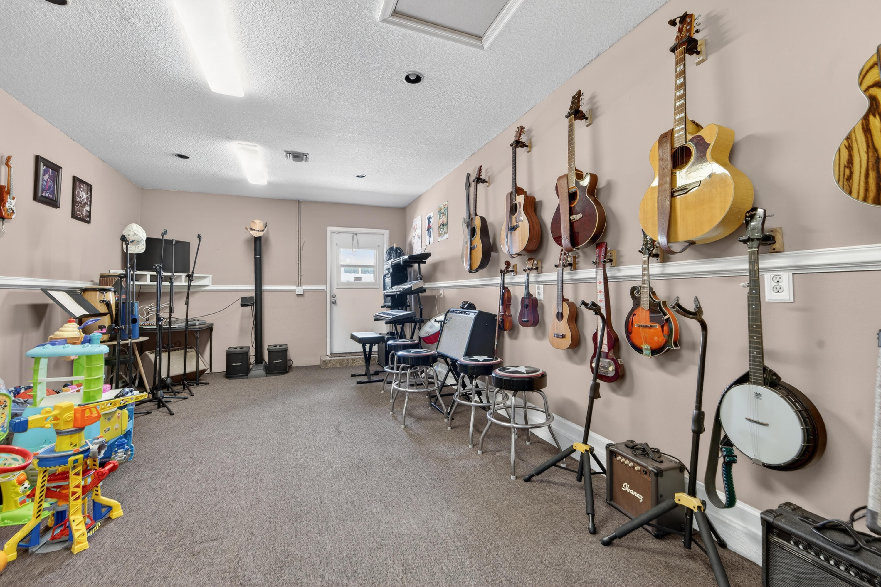 PALM BEACH NATL GOLF AND COUNTRY CLUB ESTATES 1 - Residential