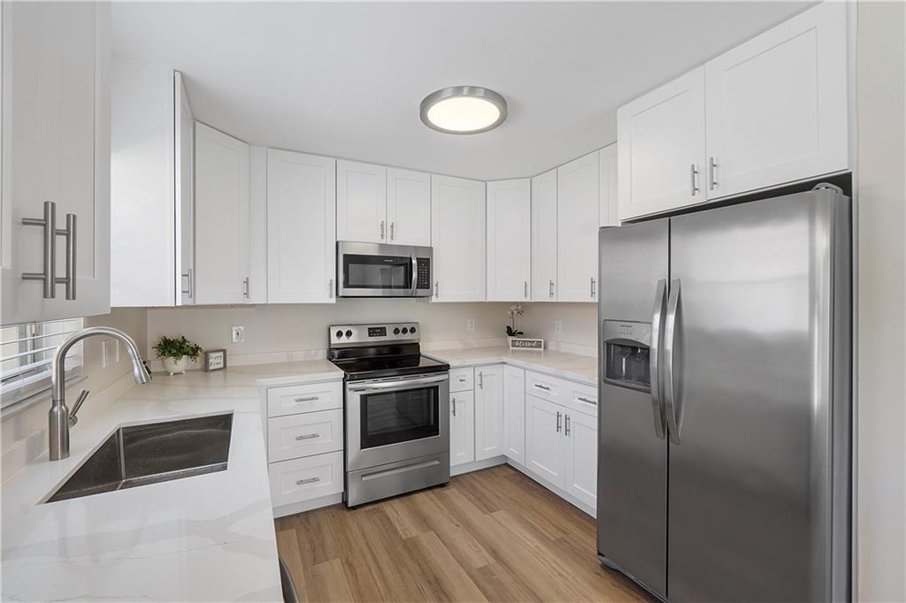 Harbor Island/Turtle Run - Residential Lease