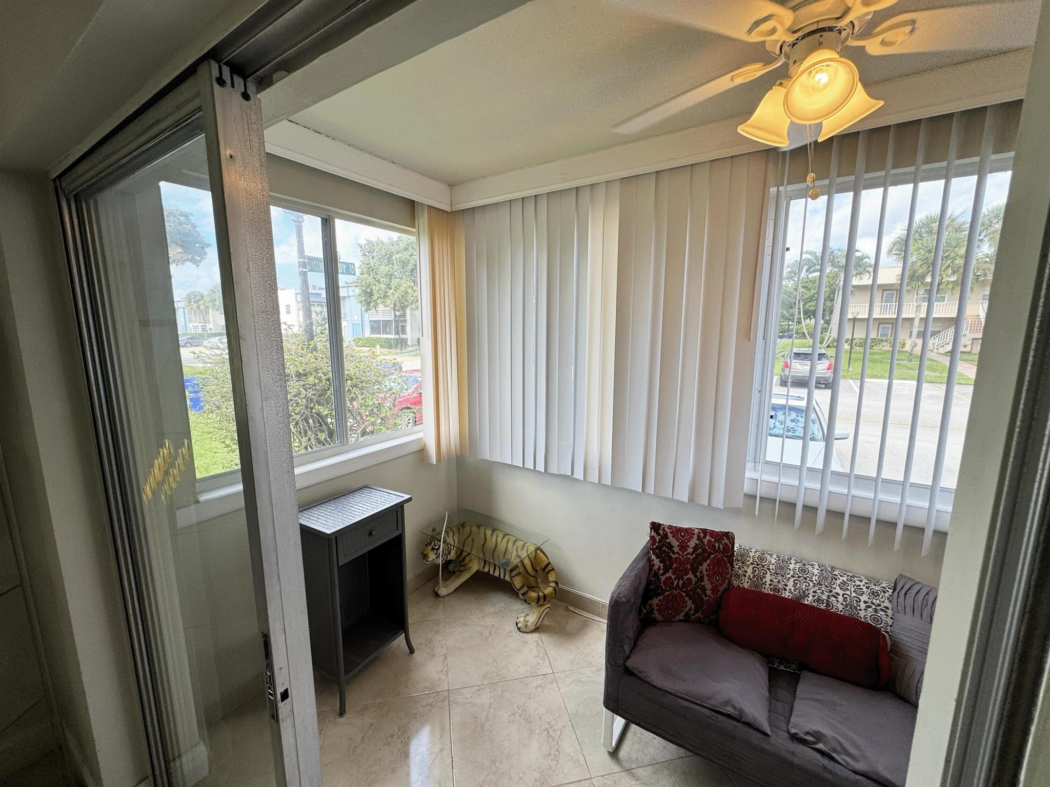 KINGS POINT NORMANDY COND - Residential Lease