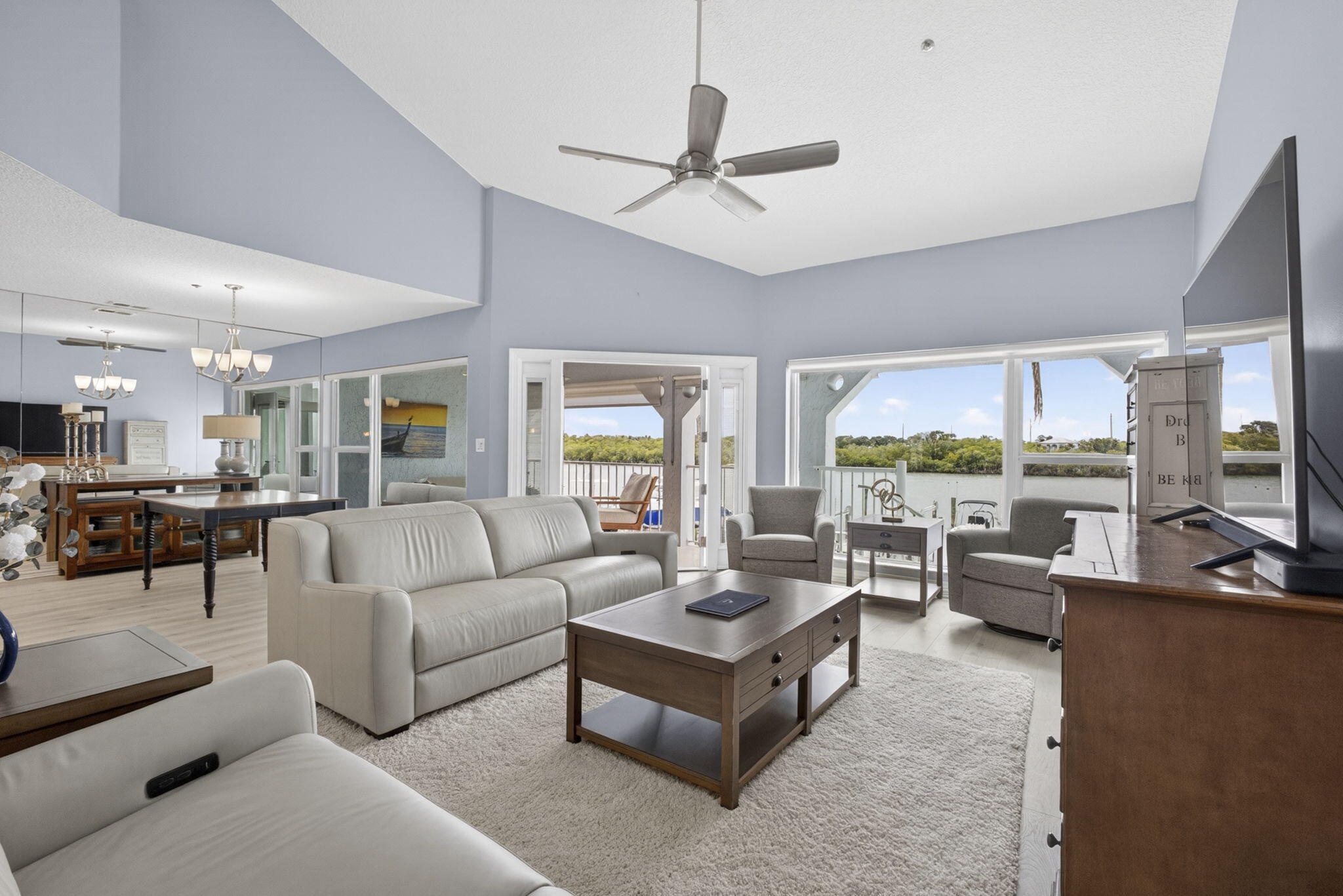 JUPITER HARBOUR - Residential