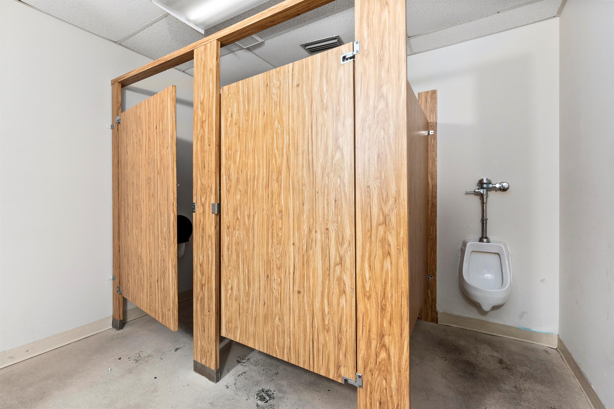 Golden Gate - Commercial Sale