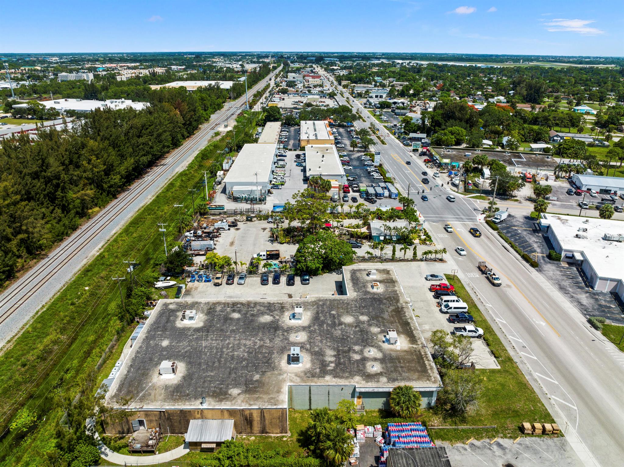 Golden Gate - Commercial Sale