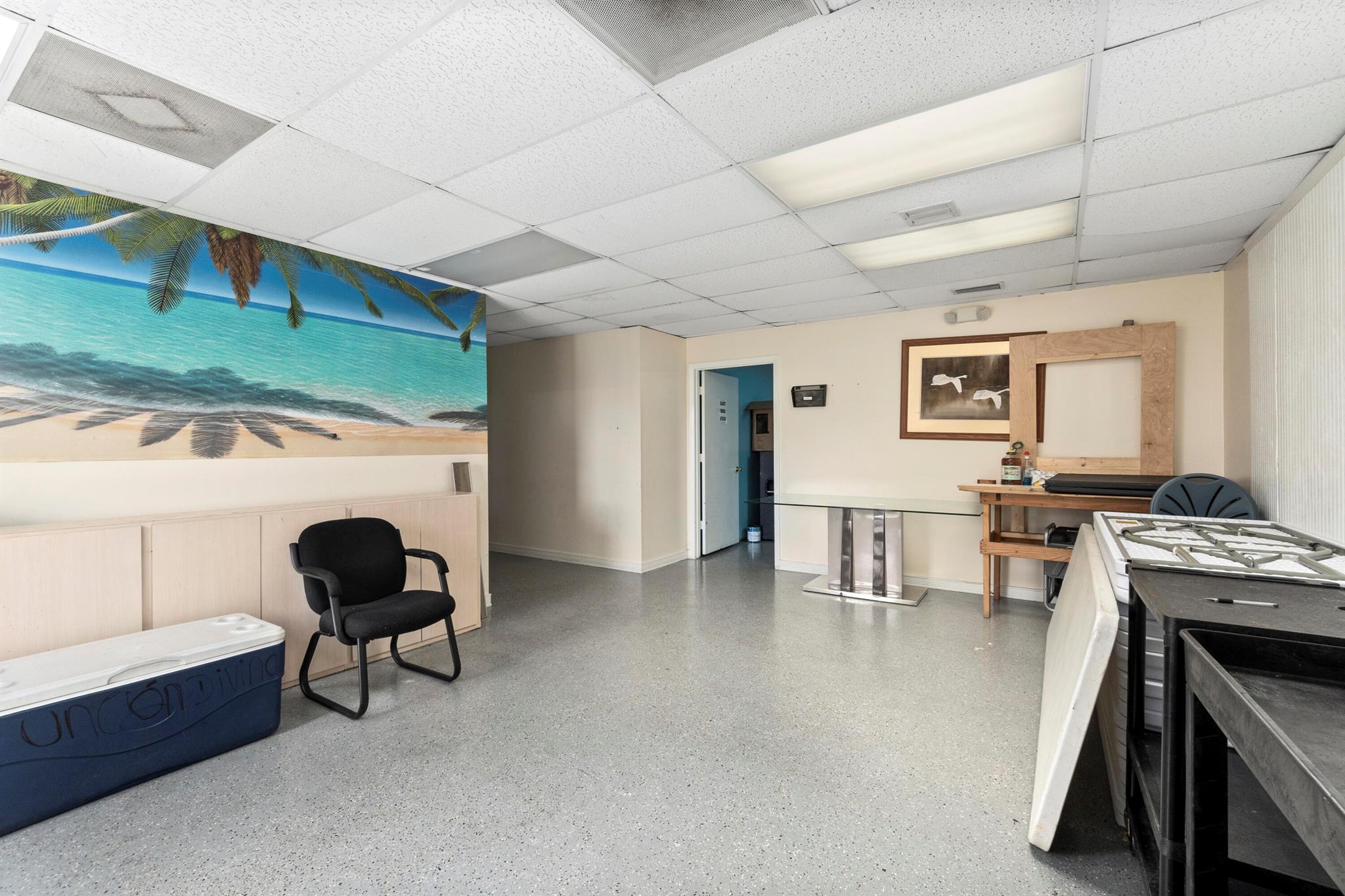 Golden Gate - Commercial Sale