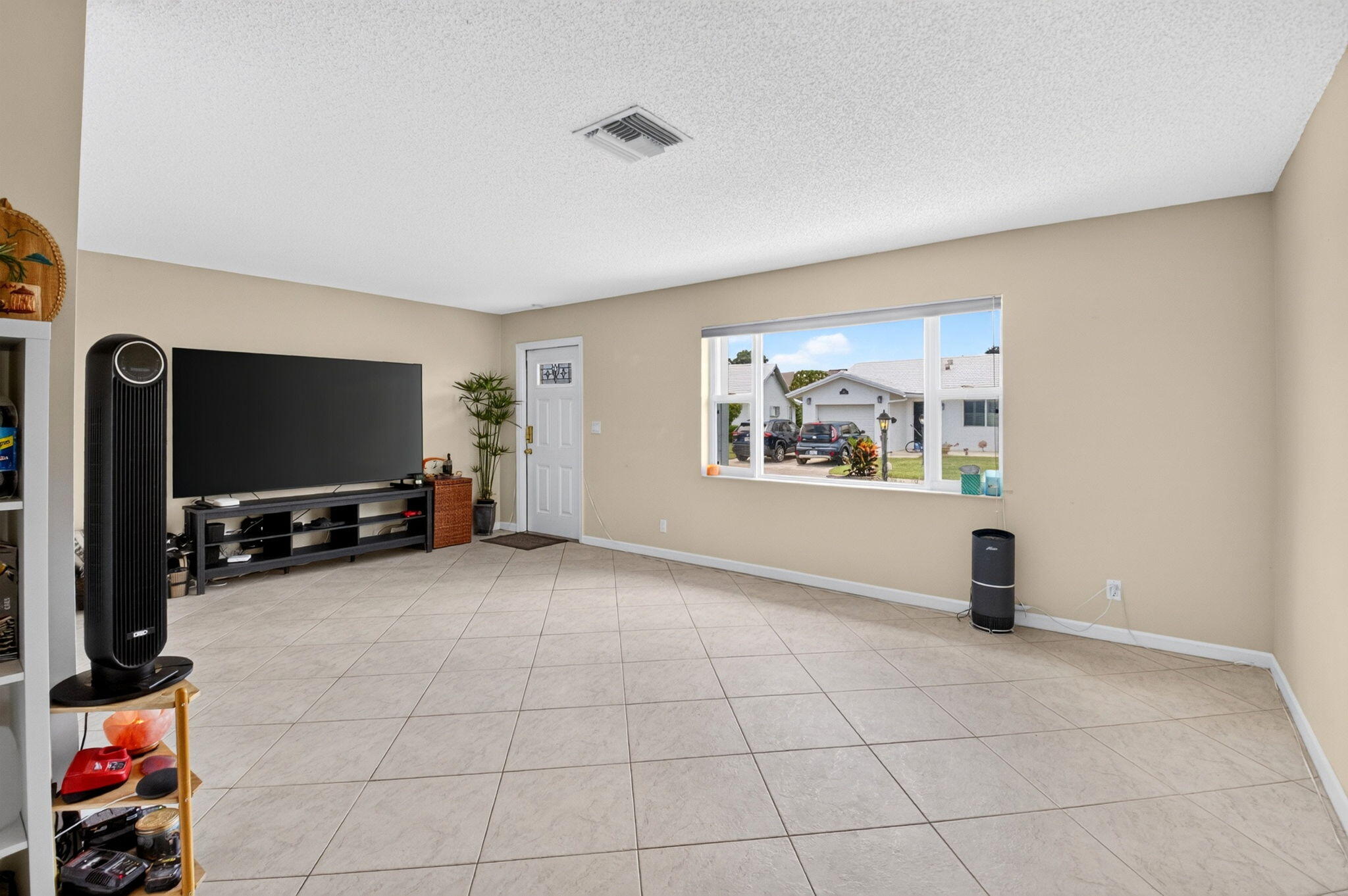 2116 SW 22ND Court
