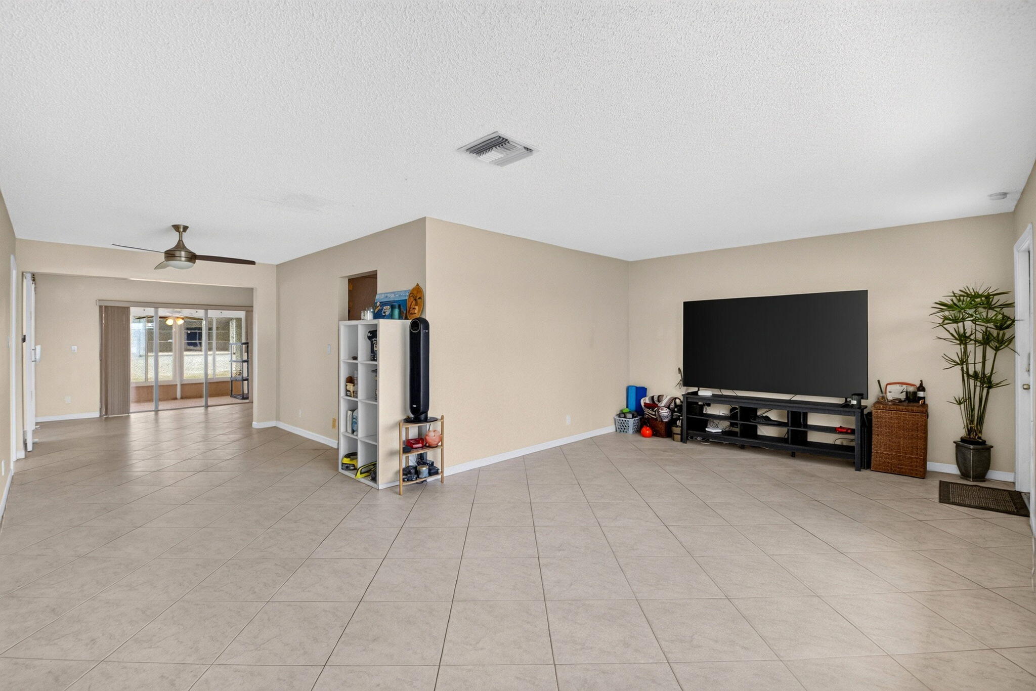 2116 SW 22ND Court